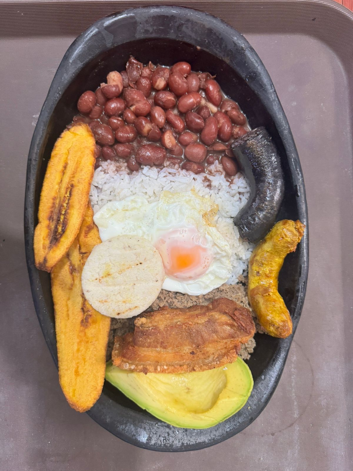 Imagen de WhatsApp 2025-10-13 a las 18.20.49_3b06d84f